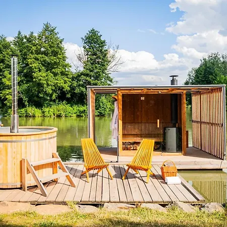 Rybnik Plovouci Sauna Glamping Luksusowy namiot