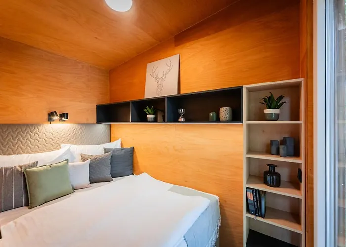 Rybnik Plovouci Sauna Glamping Luksustelt Mladec
