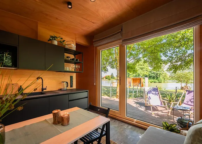 Rybnik Plovouci Sauna Glamping * Mladec